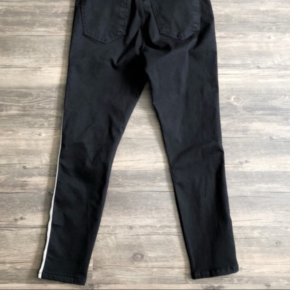 TOPSHOP Moto Black Striped Jamie High Waist Jeans - Picture 4 of 4